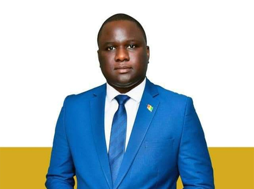 Déthié Fall : « La reddition des comptes est un devoir, une responsabilité, pas un règlement de comptes » Déthié Fall : « La reddition des comptes est un devoir, une responsabilité, pas un règlement de comptes »