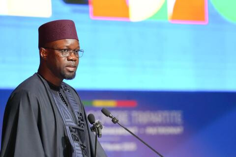 Fête du Travail 2025 : Le Sénégal signe un Pacte National de Stabilité Sociale avec les syndicats et le patronat Fête du Travail 2025 : Le Sénégal signe un Pacte National de Stabilité Sociale avec les syndicats et le patronat