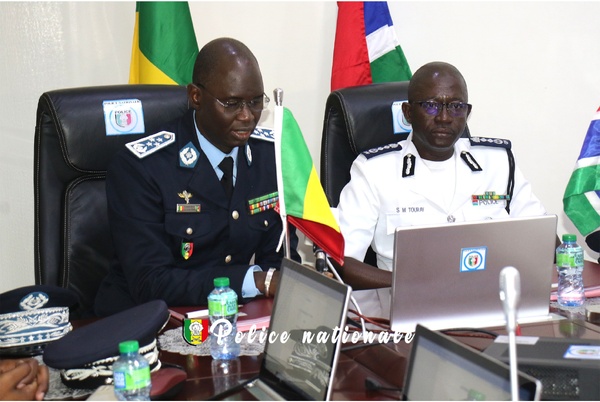 Sénégal-Gambie : Renforcement de la Coopération Sécuritaire pour une Stabilité Régionale Durable Sénégal-Gambie : Renforcement de la Coopération Sécuritaire pour une Stabilité Régionale Durable