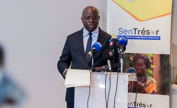 Cheikh Diba sur la dette publique : « Le gouvernement conduit une politique d’endettement responsable » Cheikh Diba sur la dette publique : « Le gouvernement conduit une politique d’endettement responsable »