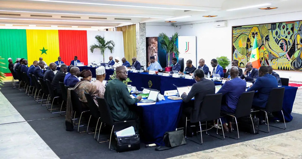 Conseil des ministres du 25 juin : Diomaye Faye acte des mesures fortes pour l’éducation, le handicap et le patrimoine de l’État Conseil des ministres du 25 juin : Diomaye Faye acte des mesures fortes pour l’éducation, le handicap et le patrimoine de l’État