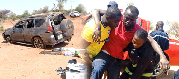 LINGUÈRE : Grave accident dans le cortège du ministre du Tourisme, quatre blessés graves LINGUÈRE : Grave accident dans le cortège du ministre du Tourisme, quatre blessés graves