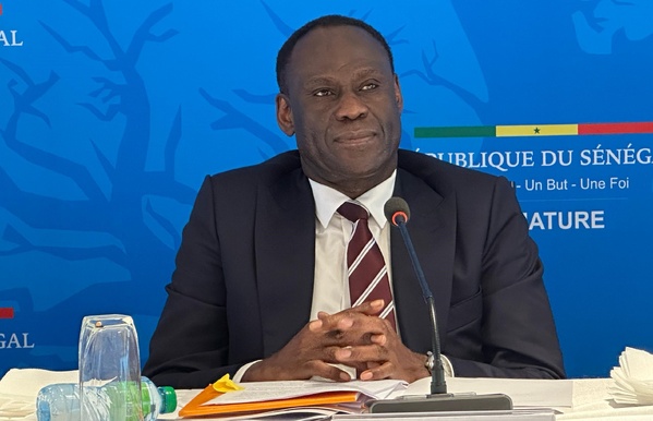 Grève SYTJUST et UNTJ : Le Ministère de la Justice Ousmane Diagne s’engage dans un dialogue et propose une formation spécifique