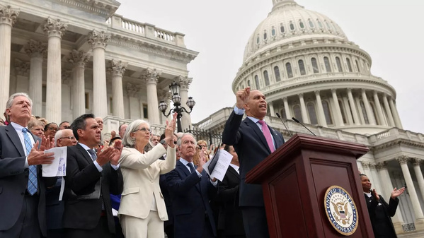 États-Unis : le Congrès adopte le budget « Big Beautiful Act » de Donald Trump, malgré l’opposition démocrate États-Unis : le Congrès adopte le budget « Big Beautiful Act » de Donald Trump, malgré l’opposition démocrate