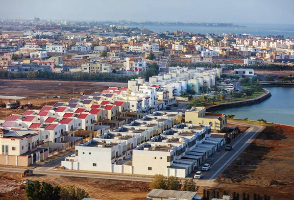 Logement : l’État sénégalais enclenche une nouvelle ère de production massive de logements sociaux Logement : l’État sénégalais enclenche une nouvelle ère de production massive de logements sociaux