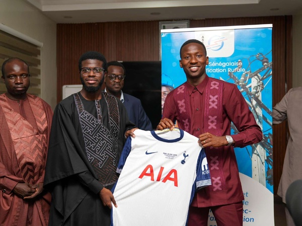 Papa Matar Sarr à l’écoute de Fayako : une démarche engagée pour l’électrification du village Papa Matar Sarr à l’écoute de Fayako : une démarche engagée pour l’électrification du village