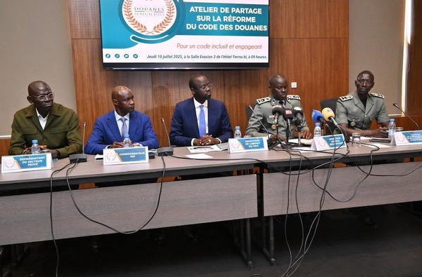 Réforme du Code des douanes : le Sénégal enclenche une transformation profonde pour une économie plus compétitive Réforme du Code des douanes : le Sénégal enclenche une transformation profonde pour une économie plus compétitive