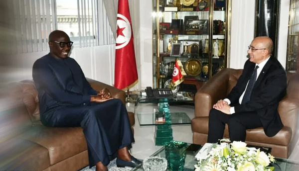Coopération militaire : Le Sénégal et la Tunisie veulent renforcer leurs relations stratégiques Coopération militaire : Le Sénégal et la Tunisie veulent renforcer leurs relations stratégiques