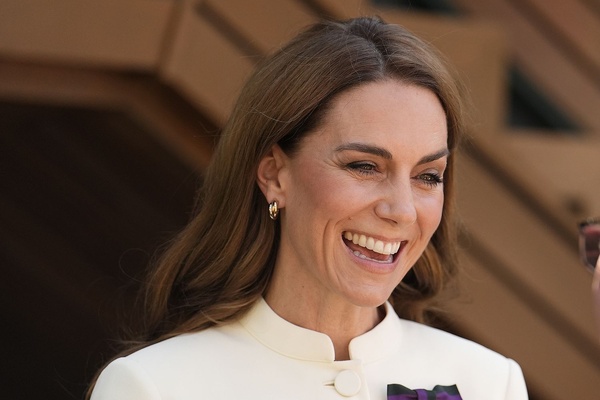 Kate Middleton fait sensation en solo à Wimbledon 2025 : élégance et tradition au rendez-vous Kate Middleton fait sensation en solo à Wimbledon 2025 : élégance et tradition au rendez-vous