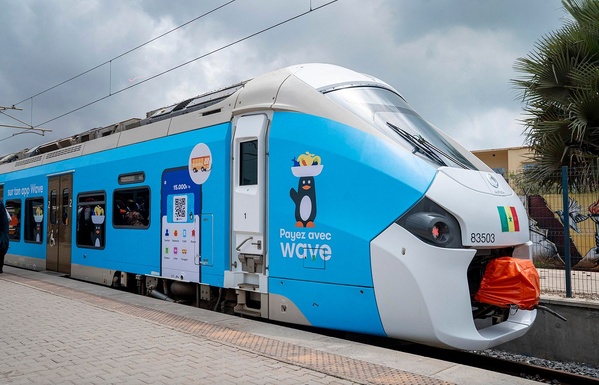 Dakar – Mise en service du ticket électronique TER : Wave, SETER et SENTER révolutionnent le transport urbain