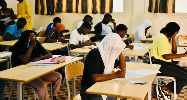 BFEM 2025 : le Ministère de l’Éducation nationale clarifie les cas de tricherie et rassure sur la transparence des examens BFEM 2025 : le Ministère de l’Éducation nationale clarifie les cas de tricherie et rassure sur la transparence des examens