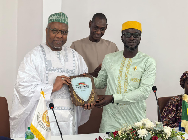 Dakar accueillera la 1ère Réunion du Comité exécutif de l’UPCI : Signature d’un protocole d’accord entre l’Assemblée nationale et Mohamed Khouraichi Niass Dakar accueillera la 1ère Réunion du Comité exécutif de l’UPCI : Signature d’un protocole d’accord entre l’Assemblée nationale et Mohamed Khouraichi Niass