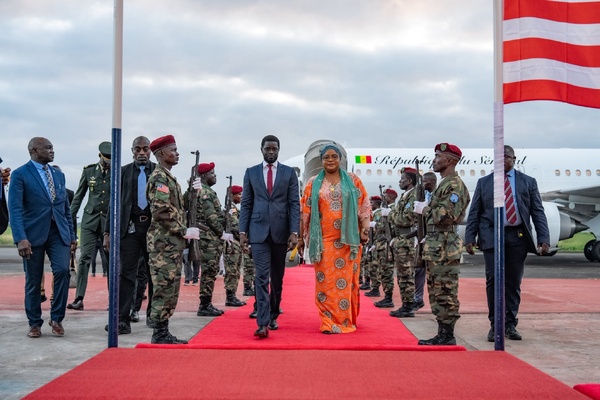 Bassirou Diomaye Faye en visite officielle au Libéria pour le 178e anniversaire de l’indépendance
