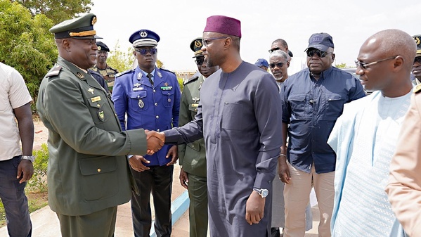 Ousmane Sonko lance le Programme des 1000 Volontaires Agricoles et annonce un centre africain de transformation pour l’employabilité Ousmane Sonko lance le Programme des 1000 Volontaires Agricoles et annonce un centre africain de transformation pour l’employabilité