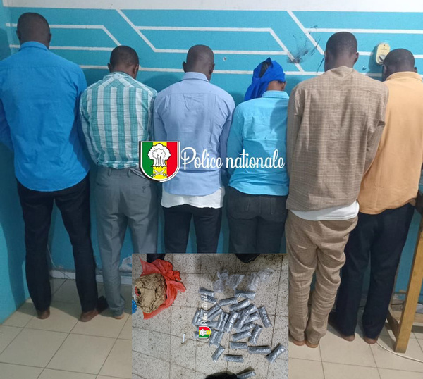 Thiès: La police frappe fort avec deux opérations contre un réseau d’escroquerie lié à QNET et un trafic de chanvre indien à Darou Salam