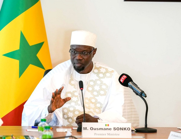 Le Gouvernement adopte le Plan de Redressement National présenté par le Premier Ministre Le Gouvernement adopte le Plan de Redressement National présenté par le Premier Ministre