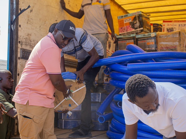 Inondations : 500 motopompes déployées à touba, kaolack et dans les zones sinistrées pour renforcer la lutte contre les eaux Inondations : 500 motopompes déployées à touba, kaolack et dans les zones sinistrées pour renforcer la lutte contre les eaux