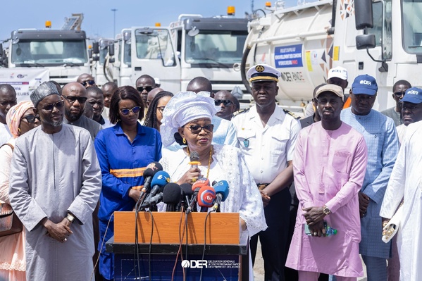 2,4 milliards FCFA pour 40 camions hydrocureurs : un pas décisif pour l’assainissement au Sénégal 2,4 milliards FCFA pour 40 camions hydrocureurs : un pas décisif pour l’assainissement au Sénégal