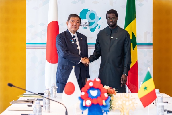 Visite officielle au Japon : le président Bassirou Diomaye Faye s’entretient avec le Premier ministre Shigeru Ishiba et annonce de nouveaux accords Sénégal–Japon Visite officielle au Japon : le président Bassirou Diomaye Faye s’entretient avec le Premier ministre Shigeru Ishiba et annonce de nouveaux accords Sénégal–Japon