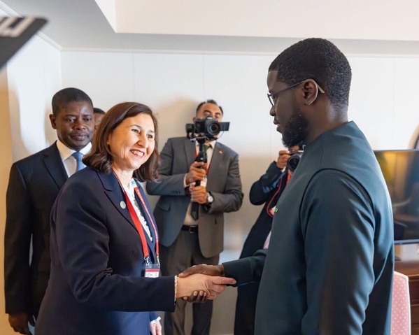 Visite officielle au Japon: le président Bassirou Diomaye Faye rencontre la Première ministre tunisienne Sarra Zaafrani Zenzri pour renforcer la coopération Sénégal–Tunisie Visite officielle au Japon: le président Bassirou Diomaye Faye rencontre la Première ministre tunisienne Sarra Zaafrani Zenzri pour renforcer la coopération Sénégal–Tunisie