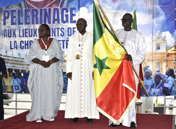 Pèlerinage 2025 aux lieux saints de la chrétienté : 450 pèlerins sénégalais en route sous le signe de la laïcité et du vivre-ensemble Pèlerinage 2025 aux lieux saints de la chrétienté : 450 pèlerins sénégalais en route sous le signe de la laïcité et du vivre-ensemble