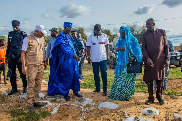 Nguidjilone : une étape clé de la tournée du Ministre de l’Hydraulique et de l’Assainissement Nguidjilone : une étape clé de la tournée du Ministre de l’Hydraulique et de l’Assainissement