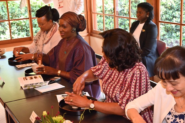 Photos: Marie Khone Faye s’immerge dans la culture japonaise lors du TICAD9 Photos: Marie Khone Faye s’immerge dans la culture japonaise lors du TICAD9