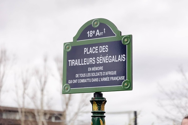 Mémoire : la France rend hommage aux tirailleurs sénégalais et africains Mémoire : la France rend hommage aux tirailleurs sénégalais et africains