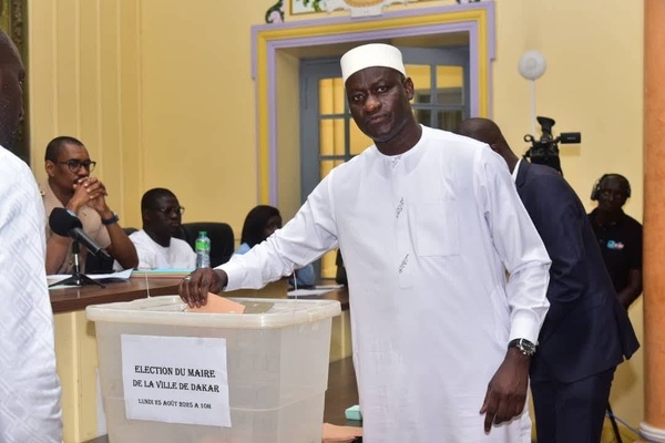 Abass Fall élu maire de la ville de Dakar, sa première réaction Abass Fall élu maire de la ville de Dakar, sa première réaction