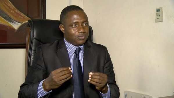 DR Yoro DIA, Ancien Ministre : « le souverainisme du PR et du PM n’est rien d’autre que le refoulement du complexe d’infériorité et du désir de reconnaissance de la france » DR Yoro DIA, Ancien Ministre : « le souverainisme du PR et du PM n’est rien d’autre que le refoulement du complexe d’infériorité et du désir de reconnaissance de la france »