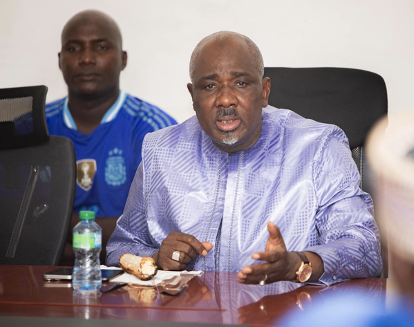 Affaire Farba Ngom : la défense dépose un rapport médico-légal pour obtenir la libération provisoire Affaire Farba Ngom : la défense dépose un rapport médico-légal pour obtenir la libération provisoire