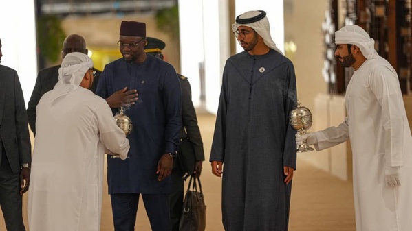 Ousmane Sonko en visite officielle à Abu Dhabi : une mission stratégique aux Émirats Arabes Unis