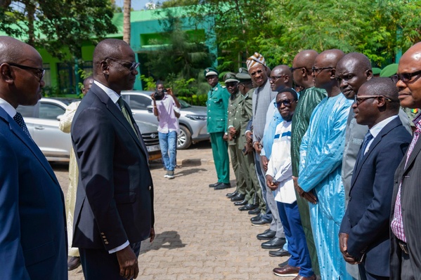 Passation de service entre Daouda Ngom et Abdourahmane Diouf : cap sur la transition écologique et le développement durable Passation de service entre Daouda Ngom et Abdourahmane Diouf : cap sur la transition écologique et le développement durable