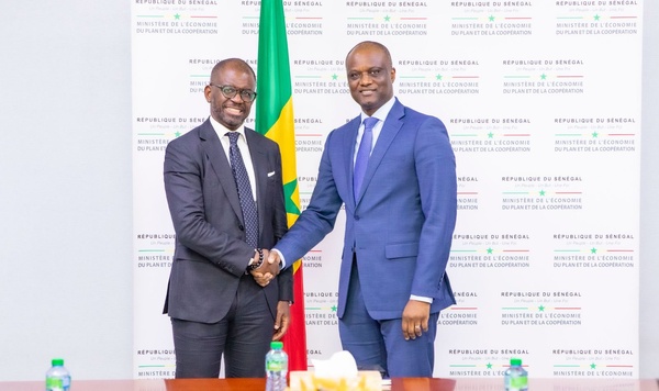 Économie : le ministre reçoit une délégation du Groupe Ecobank pour explorer de nouveaux partenariats