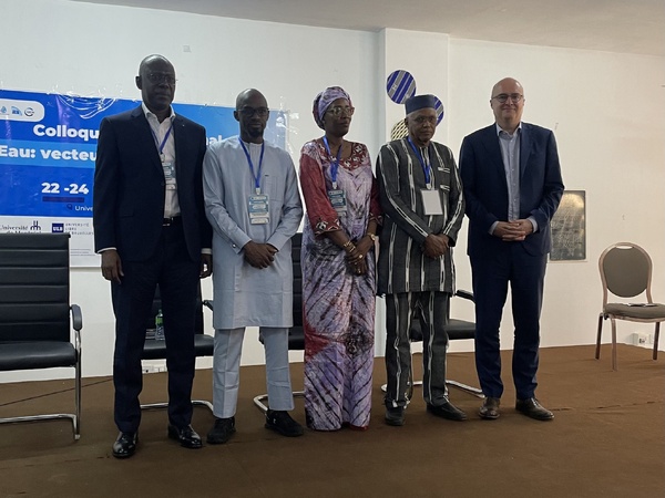 Colloque international à Dakar : l’eau, vecteur de paix et de coopération au Sahel Colloque international à Dakar : l’eau, vecteur de paix et de coopération au Sahel