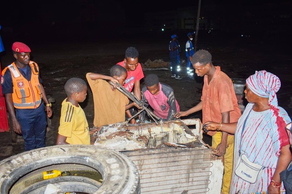 Opération de désencombrement autour du Palais de Justice de Dakar : épaves enlevées et plusieurs interpellations
