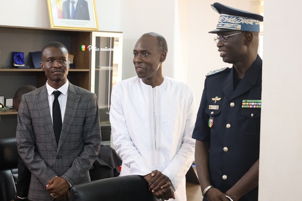 Sécurité au Sénégal : le ministre de l’Intérieur en visite à la Police judiciaire