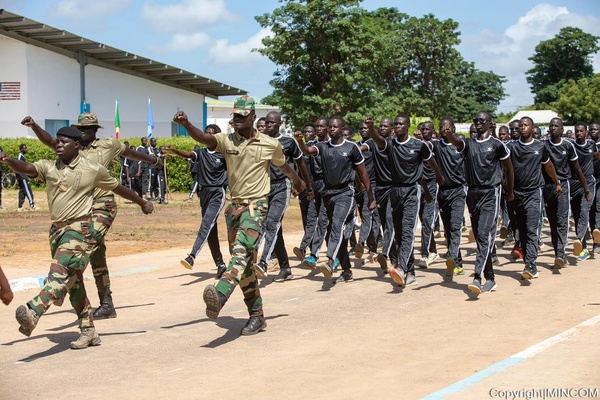 Thiès: répétition générale du défilé des 1 000 volontaires de la consommation Thiès: répétition générale du défilé des 1 000 volontaires de la consommation
