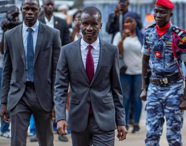 Opération nocturne à Dakar : 204 individus interpellés, dont un meurtrier présumé