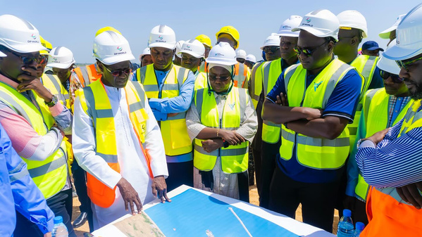 Le ministre Dethié Fall en visite au Port autonome de Dakar : cap sur l’efficacité et la performance logistique Le ministre Dethié Fall en visite au Port autonome de Dakar : cap sur l’efficacité et la performance logistique