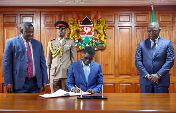 Le Président Bassirou Diomaye Faye en visite officielle à Nairobi pour la Journée des Héros Le Président Bassirou Diomaye Faye en visite officielle à Nairobi pour la Journée des Héros