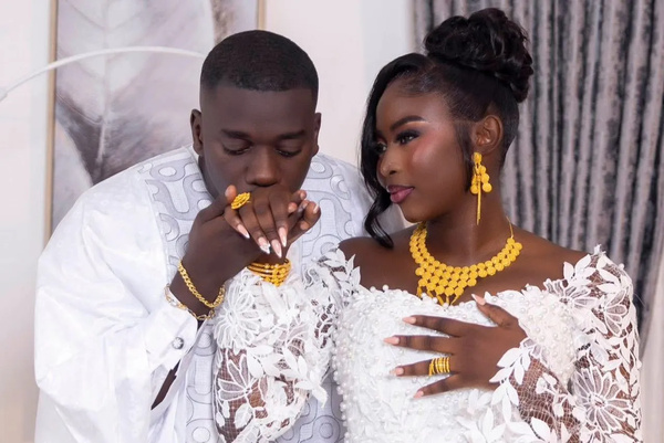 Moda Thioune, alias Khalil Thiam de la série Baabel, s’est remarié ! Moda Thioune, alias Khalil Thiam de la série Baabel, s’est remarié !