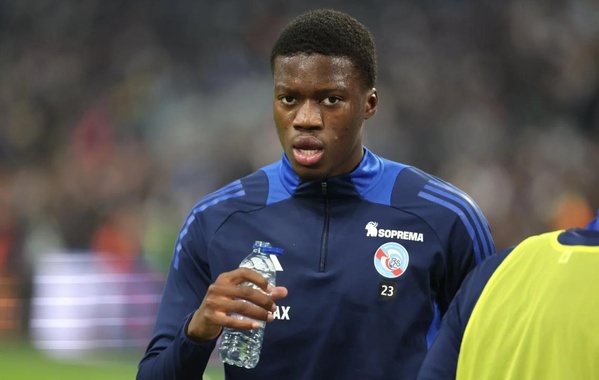 Équipe nationale: la France a tenté de retenir Mamadou Sarr avant sa convocation par Pape Thiaw Équipe nationale: la France a tenté de retenir Mamadou Sarr avant sa convocation par Pape Thiaw