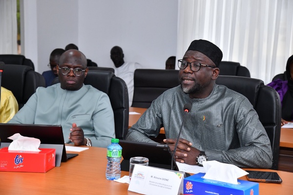 Assemblée nationale: le budget 2026 de la Microfinance adopté avec une baisse de près de 50 % Assemblée nationale: le budget 2026 de la Microfinance adopté avec une baisse de près de 50 %