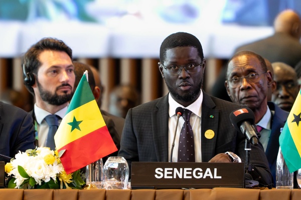 Diomaye Faye plaide à Luanda pour un multilatéralisme renforcé et une coopération Afrique–UE plus efficace