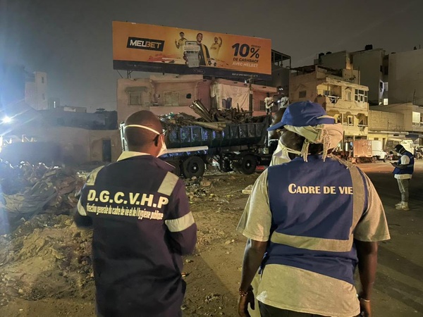 Opération de réorganisation et de sécurisation de l’espace public à la Corniche Ouest Opération de réorganisation et de sécurisation de l’espace public à la Corniche Ouest