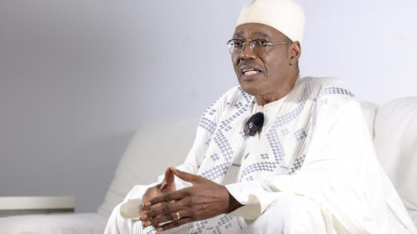 Pourquoi issa Tchiroma Bakary a choisi la gambie comme terre de refuge ? Pourquoi issa Tchiroma Bakary a choisi la gambie comme terre de refuge ?