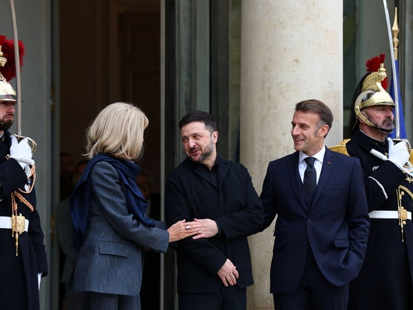 Zelenskyy rencontre Macron à Paris pour relancer les efforts diplomatiques autour de la guerre en Ukraine