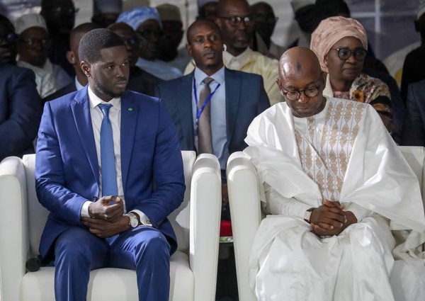 Le Président Diomaye FAYE présente ses condoléances au ministre de l’Éducation nationale Moustapha Mamba Guirassy. Le Président Diomaye FAYE présente ses condoléances au ministre de l’Éducation nationale Moustapha Mamba Guirassy.