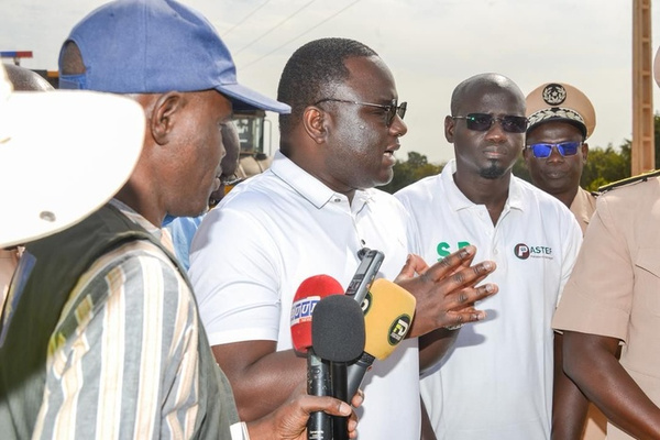 Birkilane–Mabo : Déthié Fall sanctionne le retard sur le chantier et prend des mesures Birkilane–Mabo : Déthié Fall sanctionne le retard sur le chantier et prend des mesures